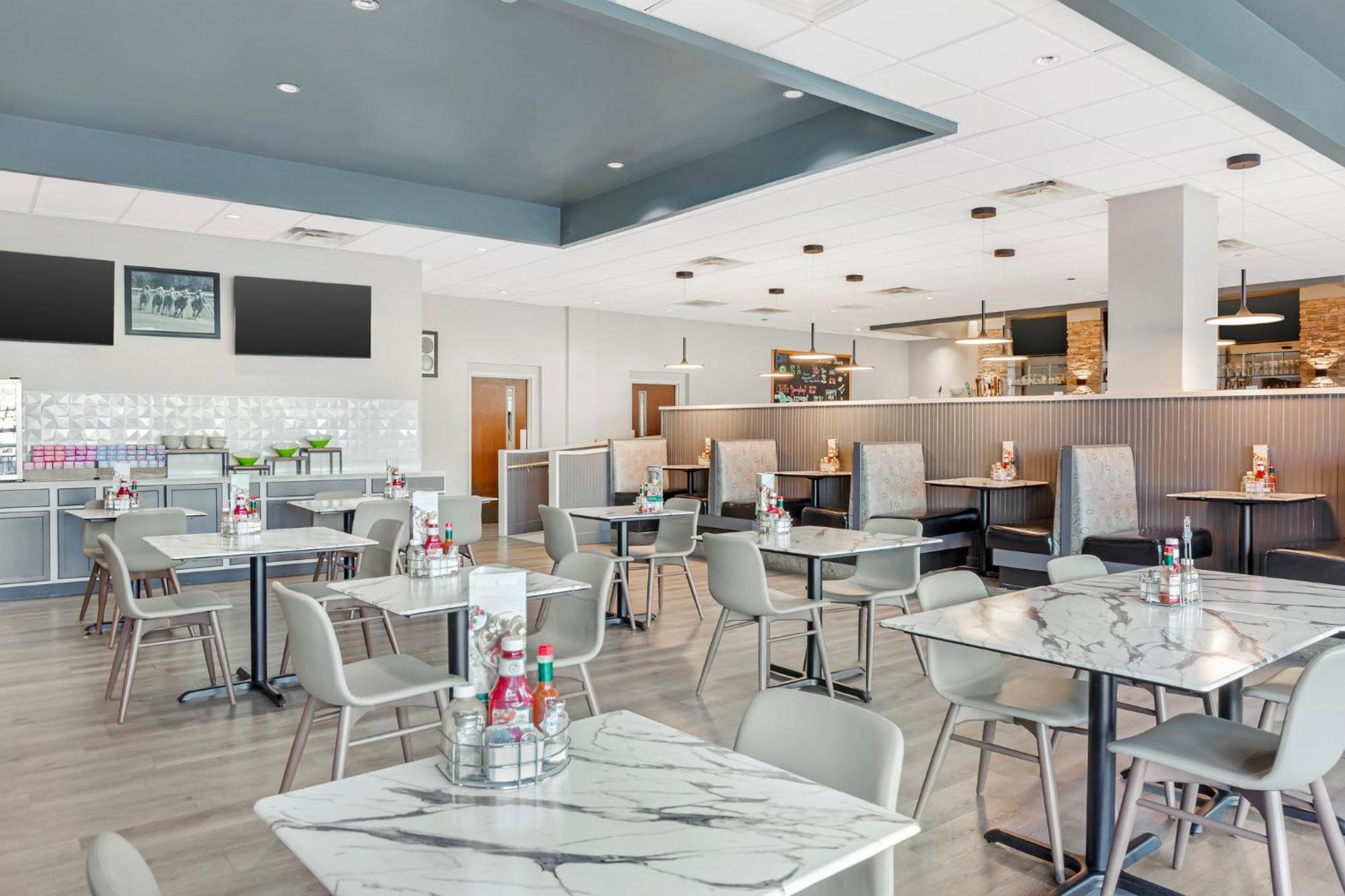 Holiday Inn Louisville Airport South By Ihg Exterior photo