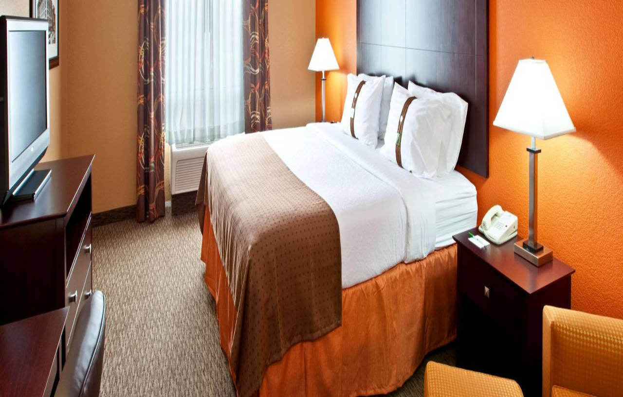 Holiday Inn Louisville Airport South By Ihg Exterior photo